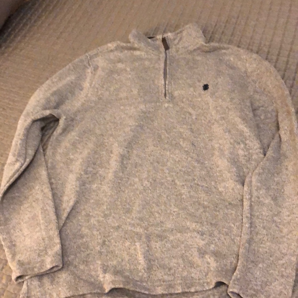 Izod Grey pullover